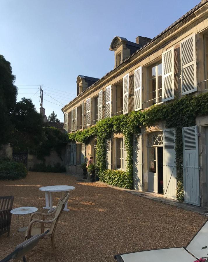 Chambres D'Hotes Le Clos De Bonneval Saint-Jean-de-Thouars Eksteriør bilde