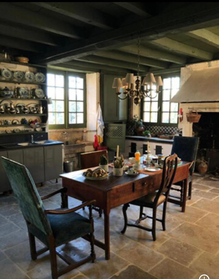 Chambres D'Hotes Le Clos De Bonneval Saint-Jean-de-Thouars Eksteriør bilde